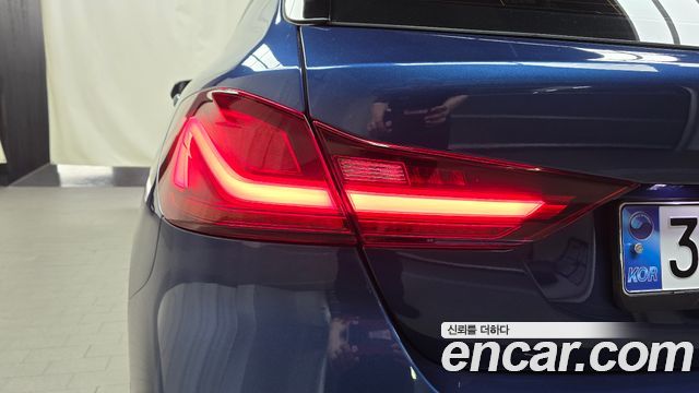 BMW 1-Series 118d Joy