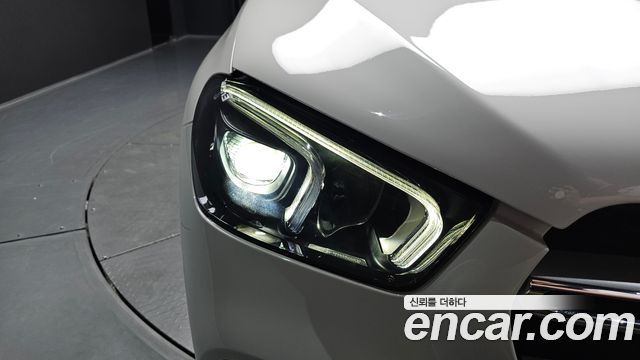 Mercedes-Benz GLE-Class GLE300d 4MATIC