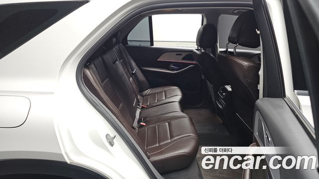 Mercedes-Benz GLE-Class GLE300d 4MATIC
