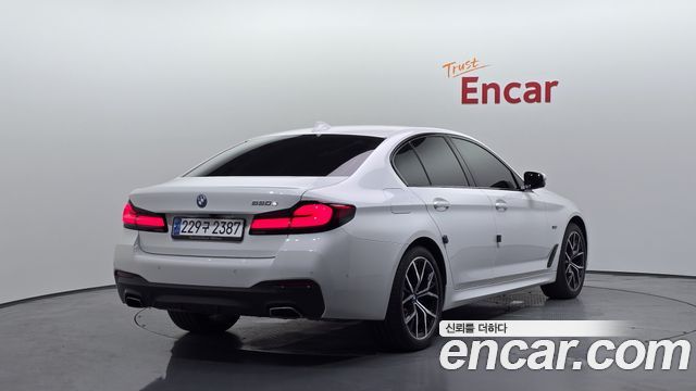 BMW 5-Series 530e M Sport
