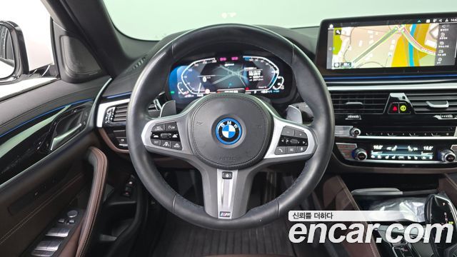 BMW 5-Series 530e M Sport