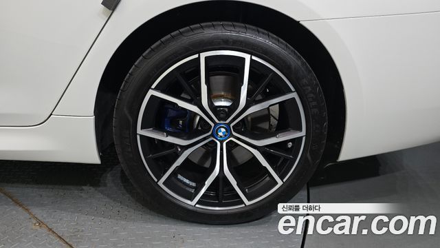 BMW 5-Series 530e M Sport