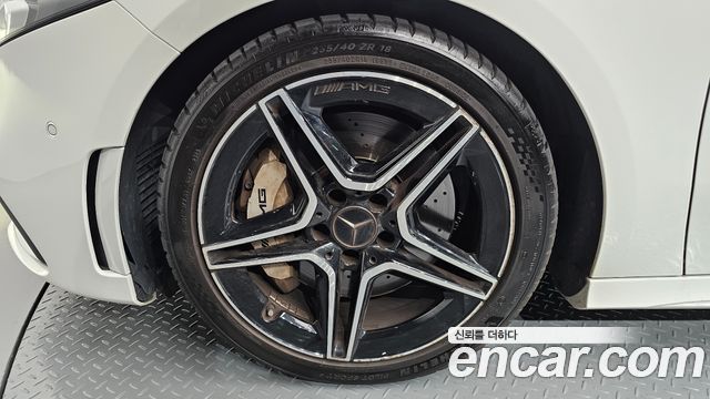 Mercedes-Benz A-Class AMG A35 4MATIC Sedan