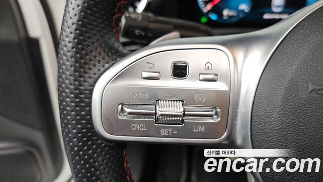 Mercedes-Benz A-Class AMG A35 4MATIC Sedan