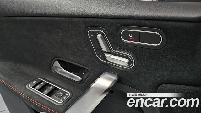 Mercedes-Benz A-Class AMG A35 4MATIC Sedan