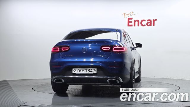 Mercedes-Benz GLC-Class GCL300 4MATIC Coupe