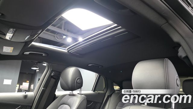Mercedes-Benz GLC-Class GCL300 4MATIC Coupe