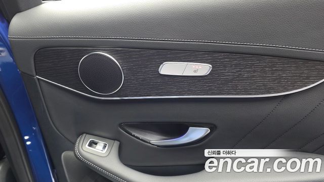 Mercedes-Benz GLC-Class GCL300 4MATIC Coupe