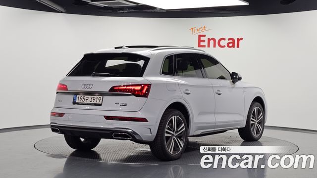Audi Q5 45 TFSI Quattro Premium