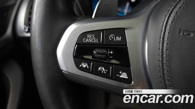 BMW X3 xDrive 20i M sports Online Exclusive Edition