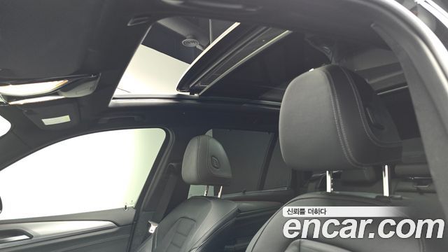 BMW X3 xDrive 20i M sports Online Exclusive Edition