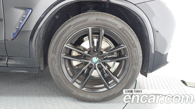 BMW X3 xDrive 20i M sports Online Exclusive Edition