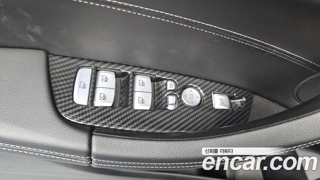 BMW X3 xDrive 20i M sports Online Exclusive Edition