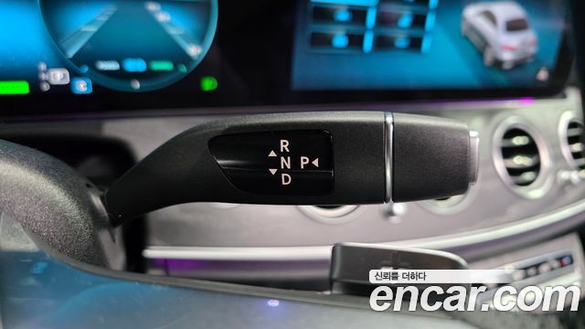Mercedes-Benz E-Class E350 4MATIC AMG Line