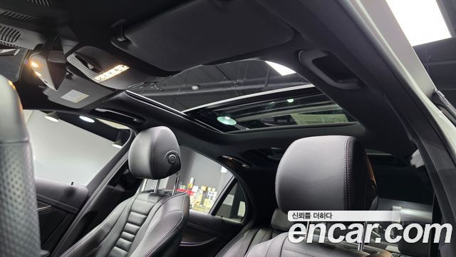 Mercedes-Benz E-Class E350 4MATIC AMG Line
