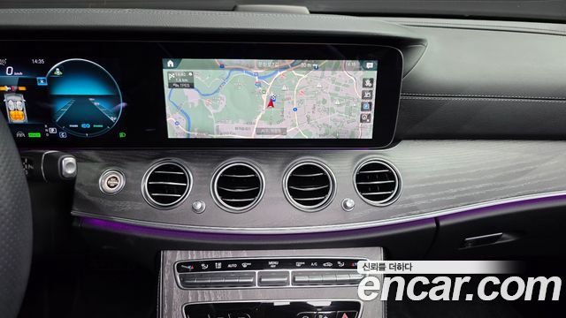 Mercedes-Benz E-Class E350 4MATIC AMG Line