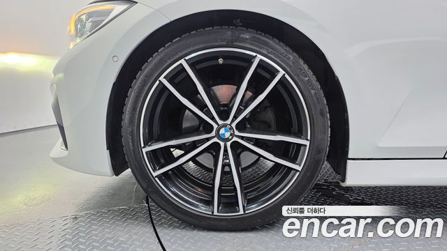 BMW 3-Series 320i M Sport