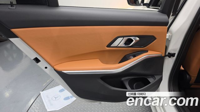 BMW 3-Series 320i M Sport