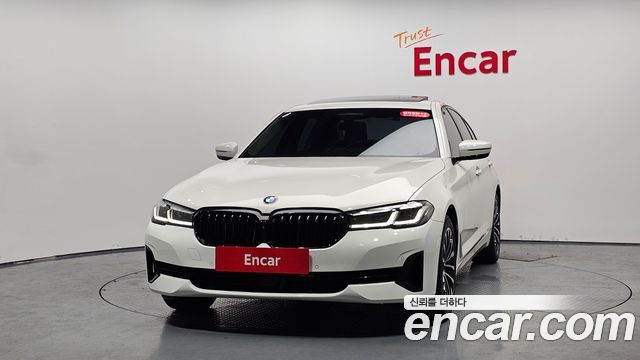 BMW 5-Series 530i Luxury