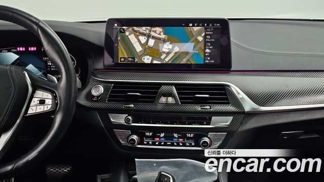 BMW 5-Series 530i Luxury