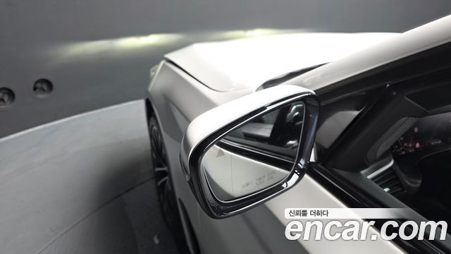 BMW 5-Series 530i Luxury