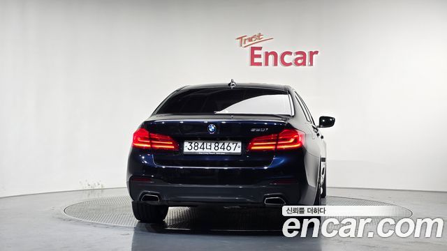 BMW 5-Series 520i M Sport