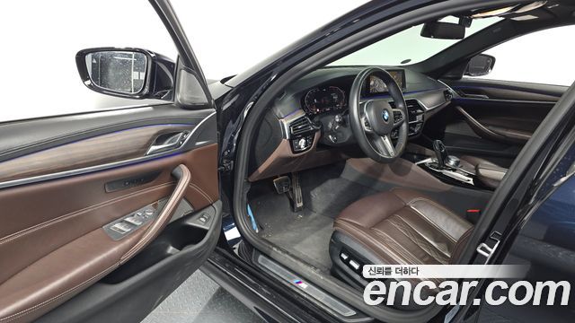 BMW 5-Series 520i M Sport