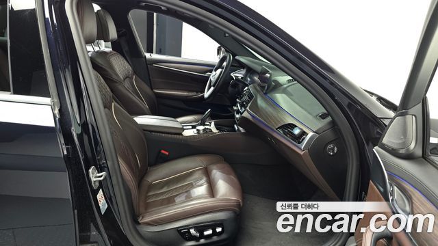 BMW 5-Series 520i M Sport