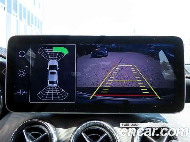 Mercedes-Benz CLA-Class CLA200 d