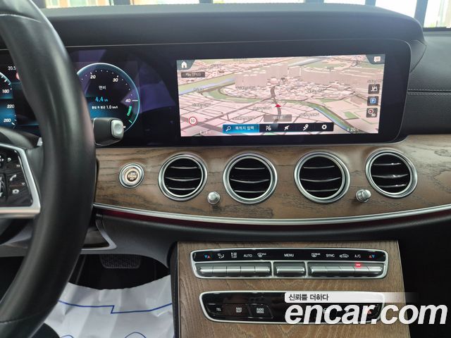 Mercedes-Benz E-Class E250 Exclusive