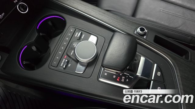 Audi A4 40 TFSI Premium