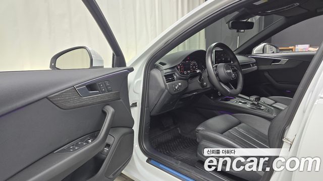 Audi A4 40 TFSI Premium