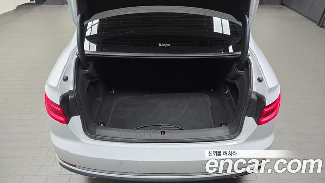 Audi A4 40 TFSI Premium