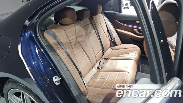 Mercedes-Benz E-Class E250 AMG Line