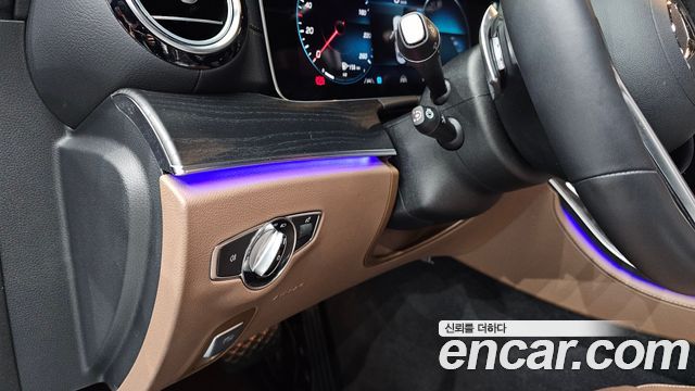 Mercedes-Benz E-Class E250 AMG Line