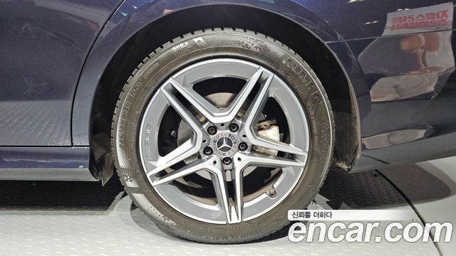Mercedes-Benz E-Class E250 AMG Line