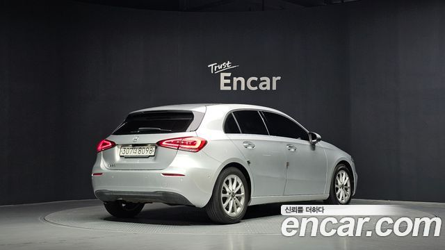 Mercedes-Benz A-Class A220 Hatchback