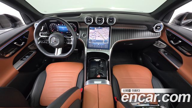 Mercedes-Benz GLC-Class GLC300 4MATIC AMG Line