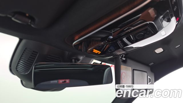 Mercedes-Benz GLC-Class GLC300 4MATIC AMG Line
