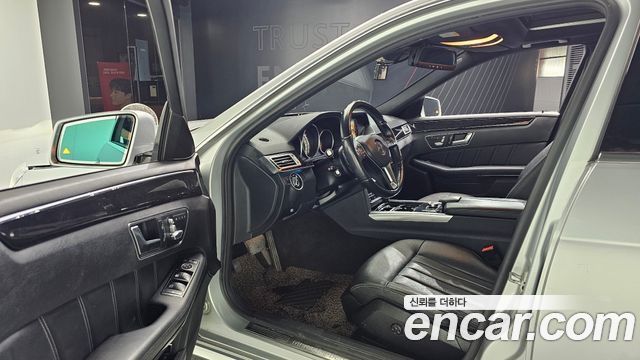 Mercedes-Benz E-Class E250 BlueTec 4MATIC AV
