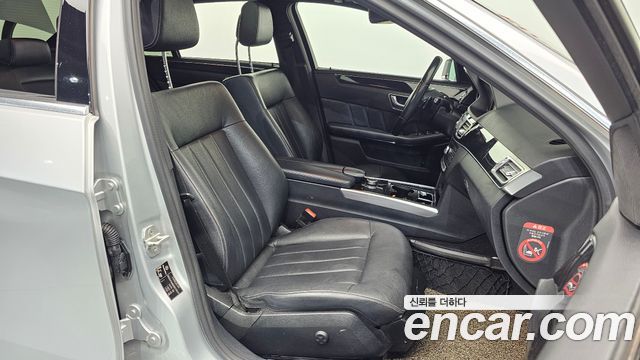 Mercedes-Benz E-Class E250 BlueTec 4MATIC AV