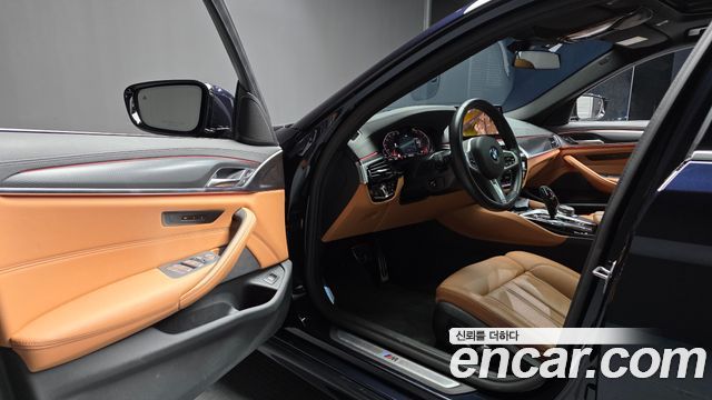 BMW 5-Series 520i M Sport