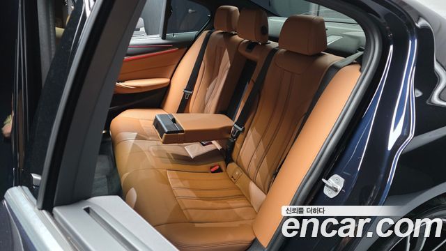 BMW 5-Series 520i M Sport