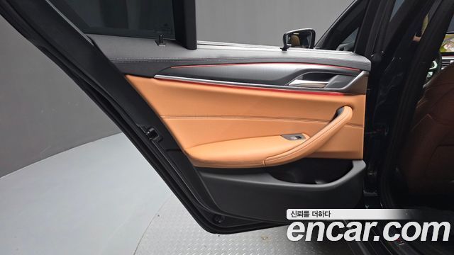 BMW 5-Series 520i M Sport