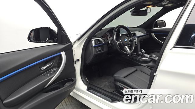 BMW 3-Series 320i M Sport