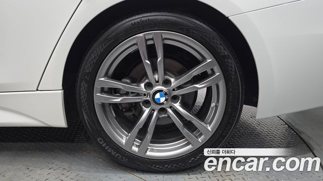 BMW 3-Series 320i M Sport