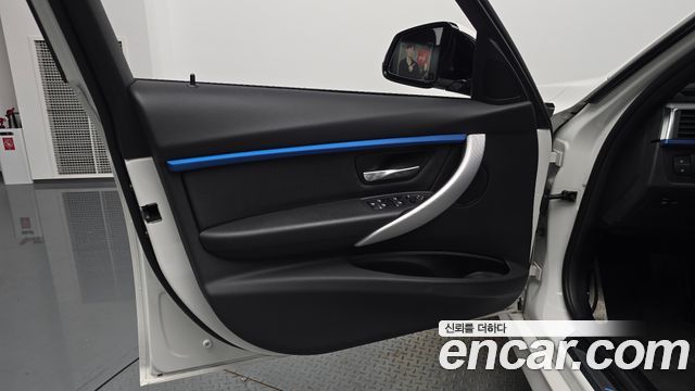 BMW 3-Series 320i M Sport