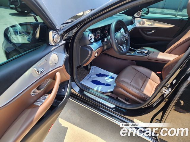 Mercedes-Benz E-Class E250 Avantgarde