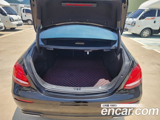 Mercedes-Benz E-Class E250 Avantgarde