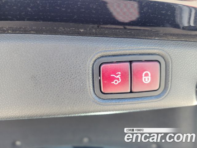 Mercedes-Benz E-Class E250 Avantgarde